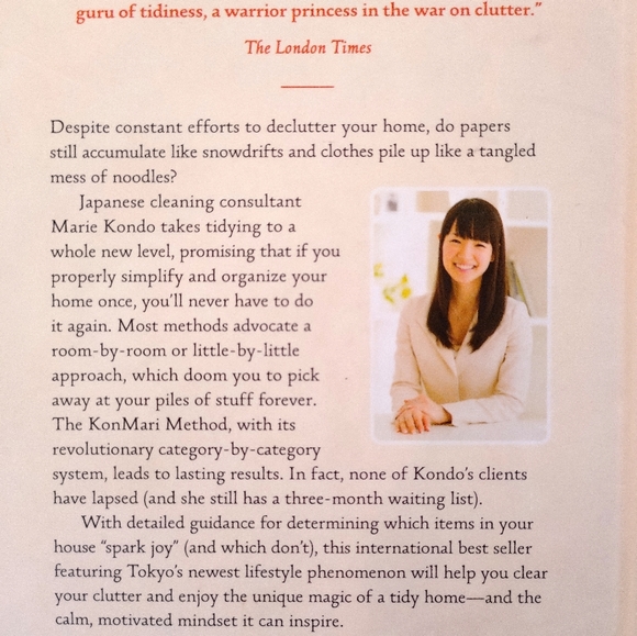 Marie Kondo's : the life-changing magic of tidying up. Spark some joy! ✨✨✨ - Picture 5 of 5